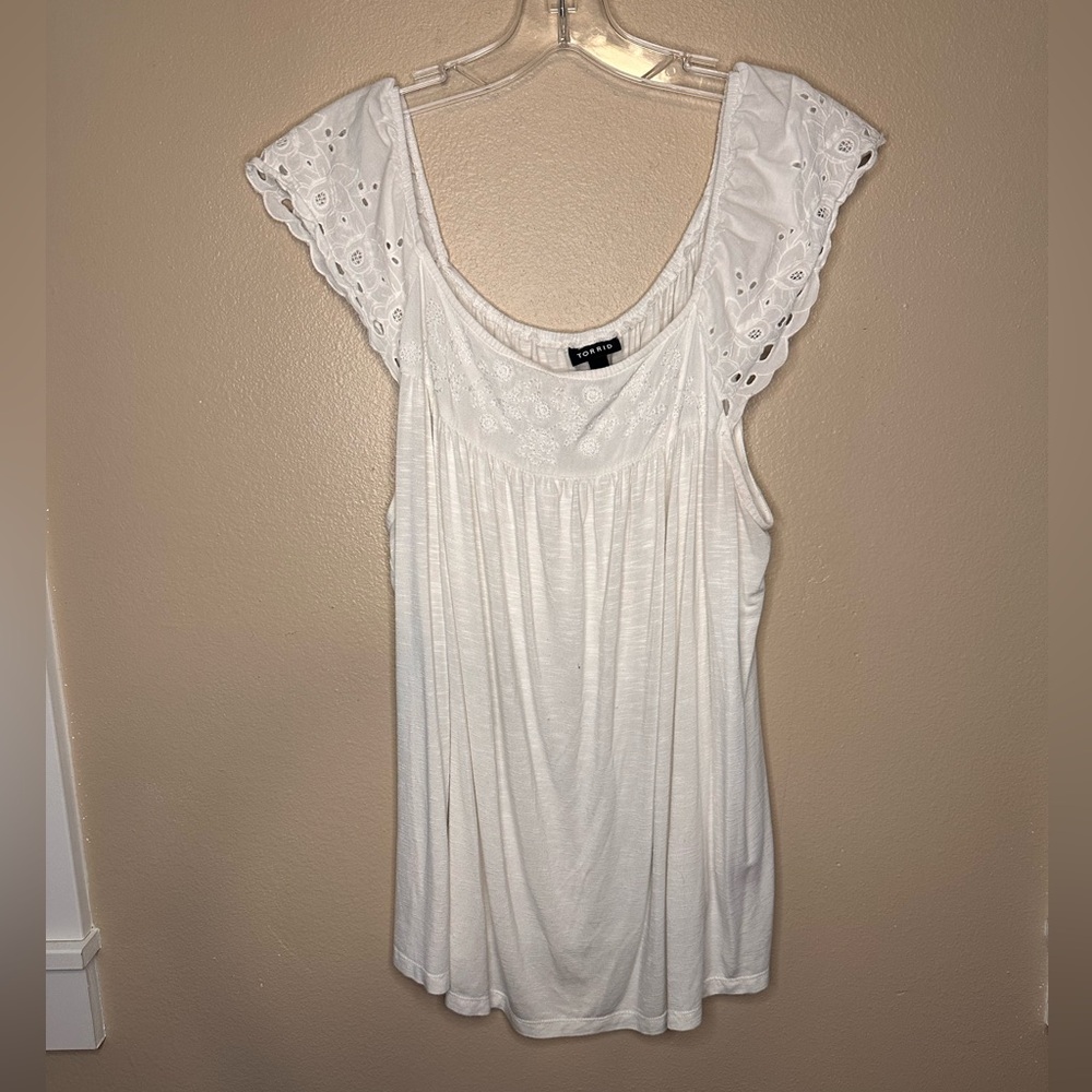 Torrid White Eyelet Sleeve Tank Top